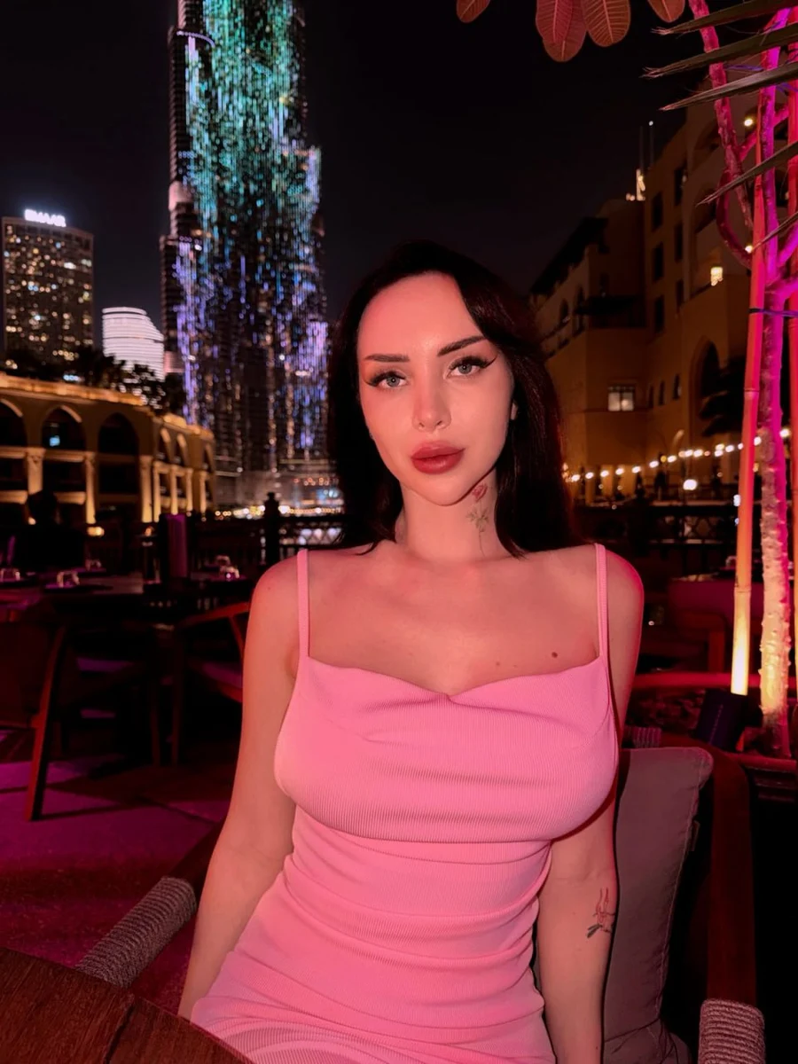 Annet escort in Bangkok