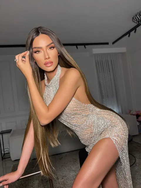 Lili