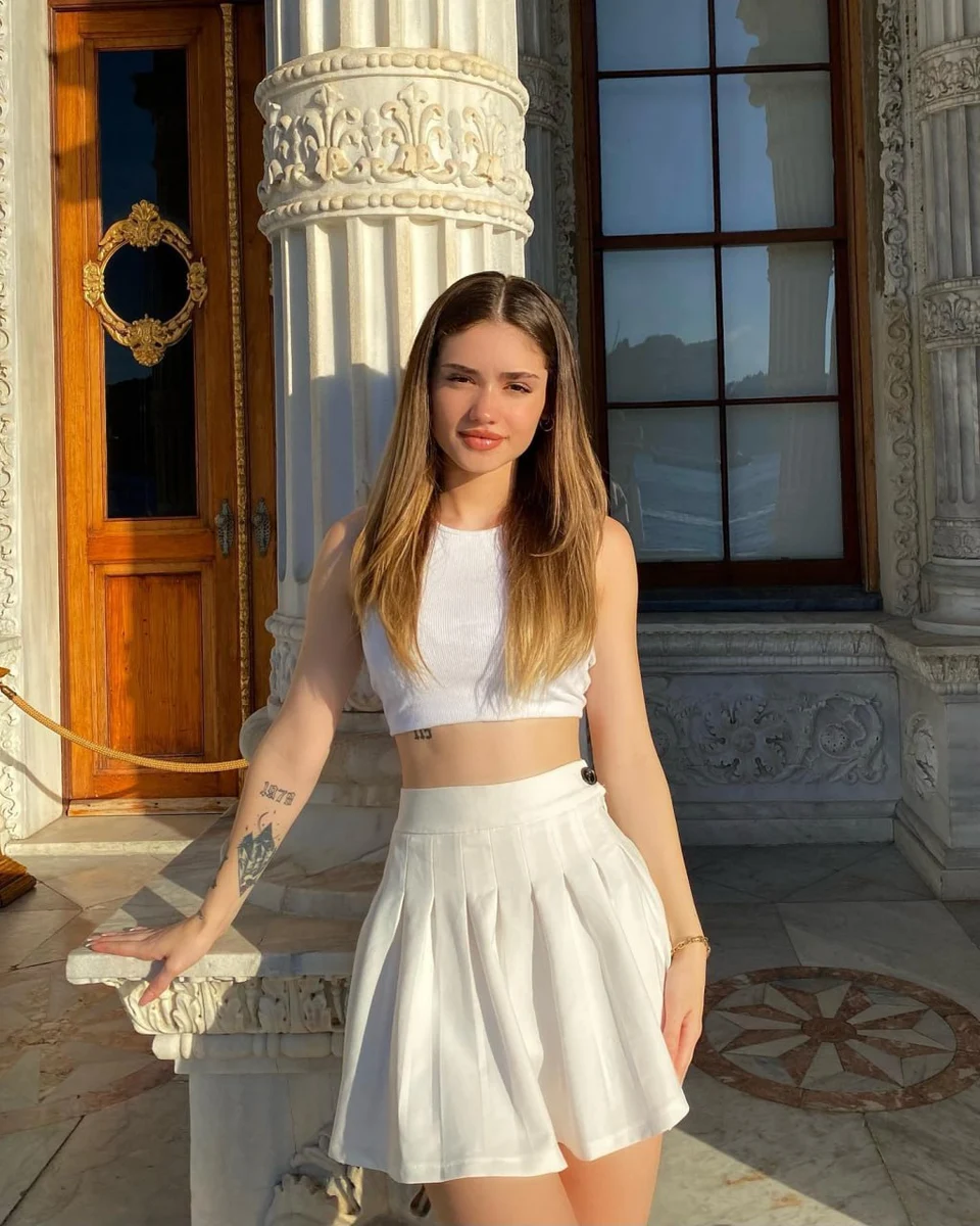 Ramona escort in Bangkok