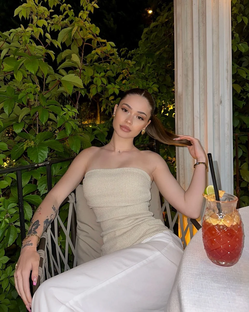 Ramona escort in Bangkok